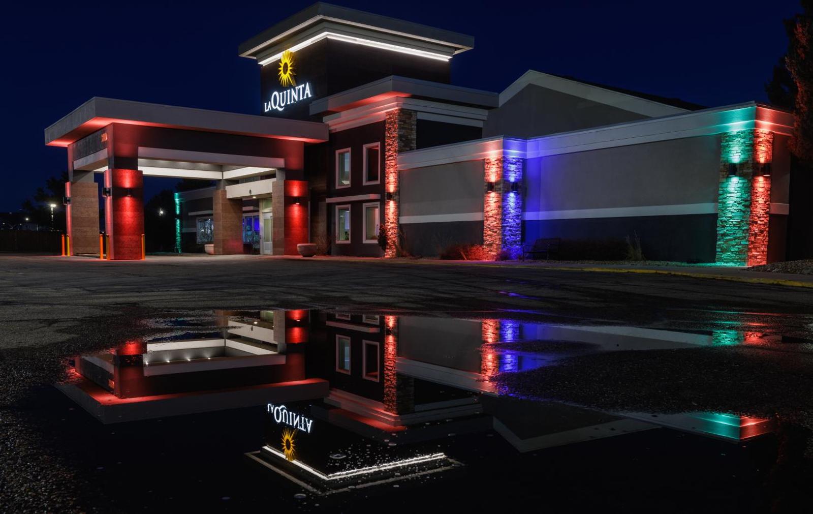 La Quinta Inn & Suites by Wyndham Fort Collins Colorado Main image 2
